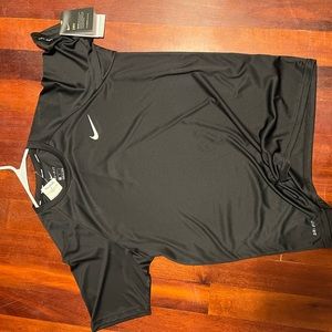 nike t-shirt